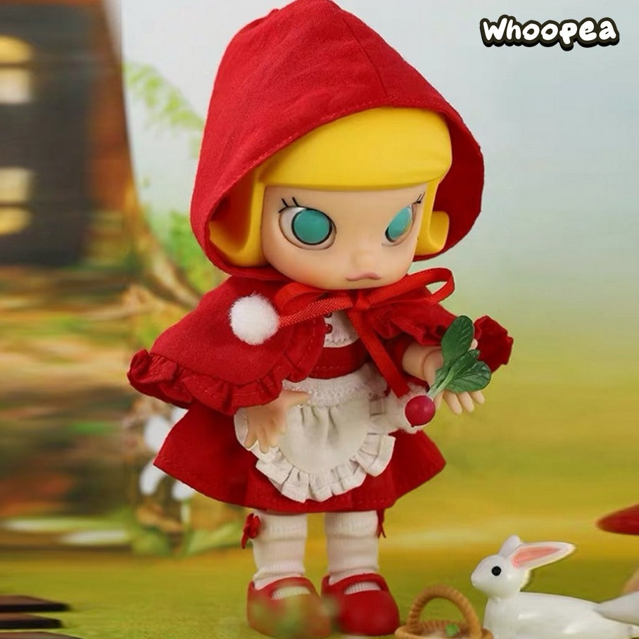 Molly Little Red Molly Action Figure - Image 3