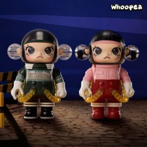 MEGA SPACE MOLLY 100% Squid Game Figurines