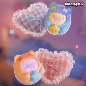 ShinWoo Hug Me Mini Series Figures, Blind Box