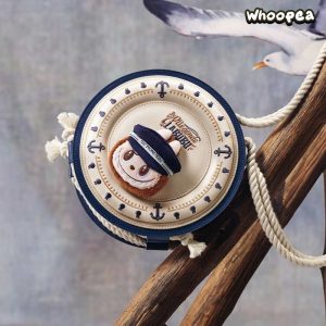 The Monsters De Vliegende LABUBU Series Sailor Plush Bag