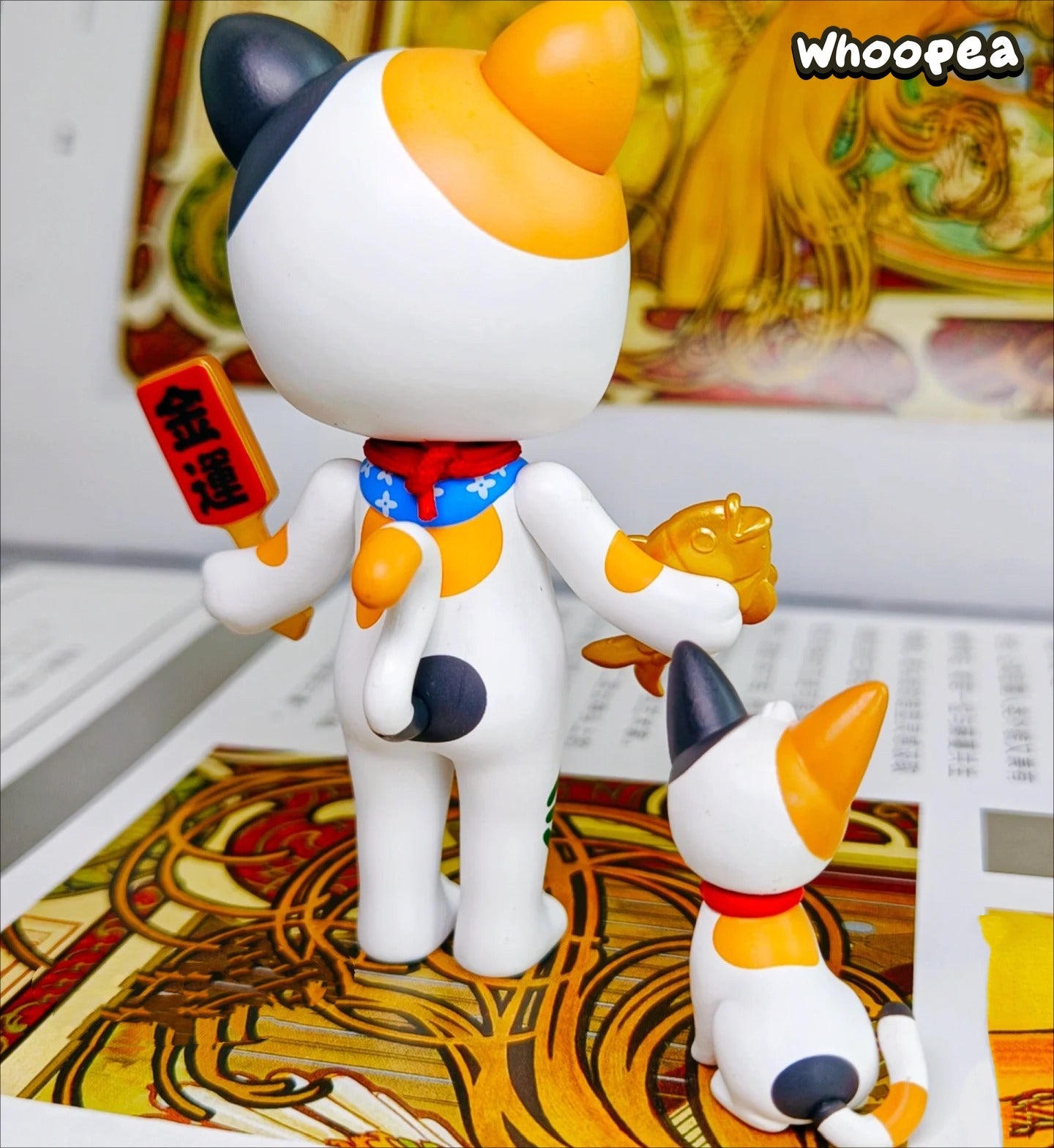 POP MART Molly Lucky Cat Figurine Hanging Card - Image 3