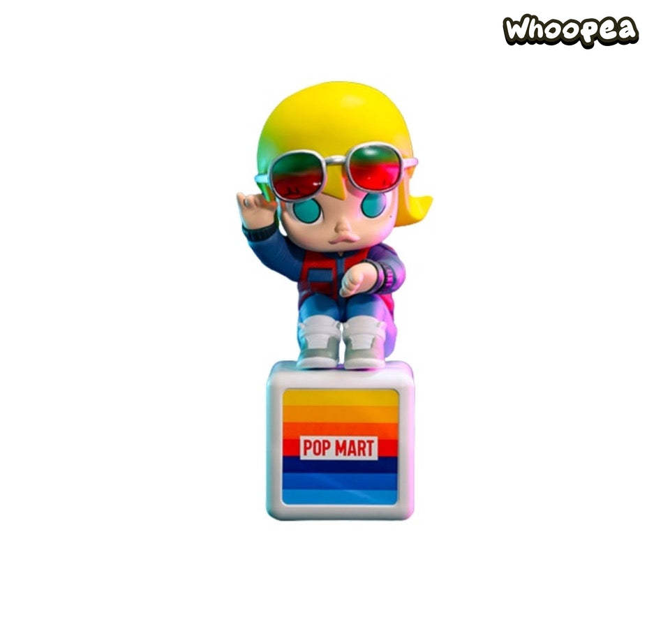 Molly Back to The Future Figure - Image 4