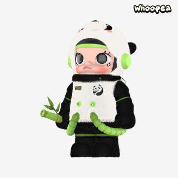 MEGA SPACE MOLLY 400% PANDA PVC Figure - Image 6