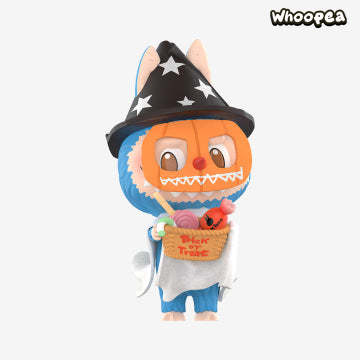 LABUBU Trick-or-Treater Figure - Image 5