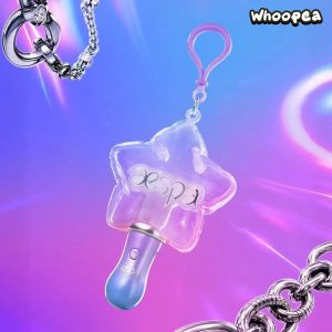 POP MART aespa Memorable Picks Series Glowing Pendant