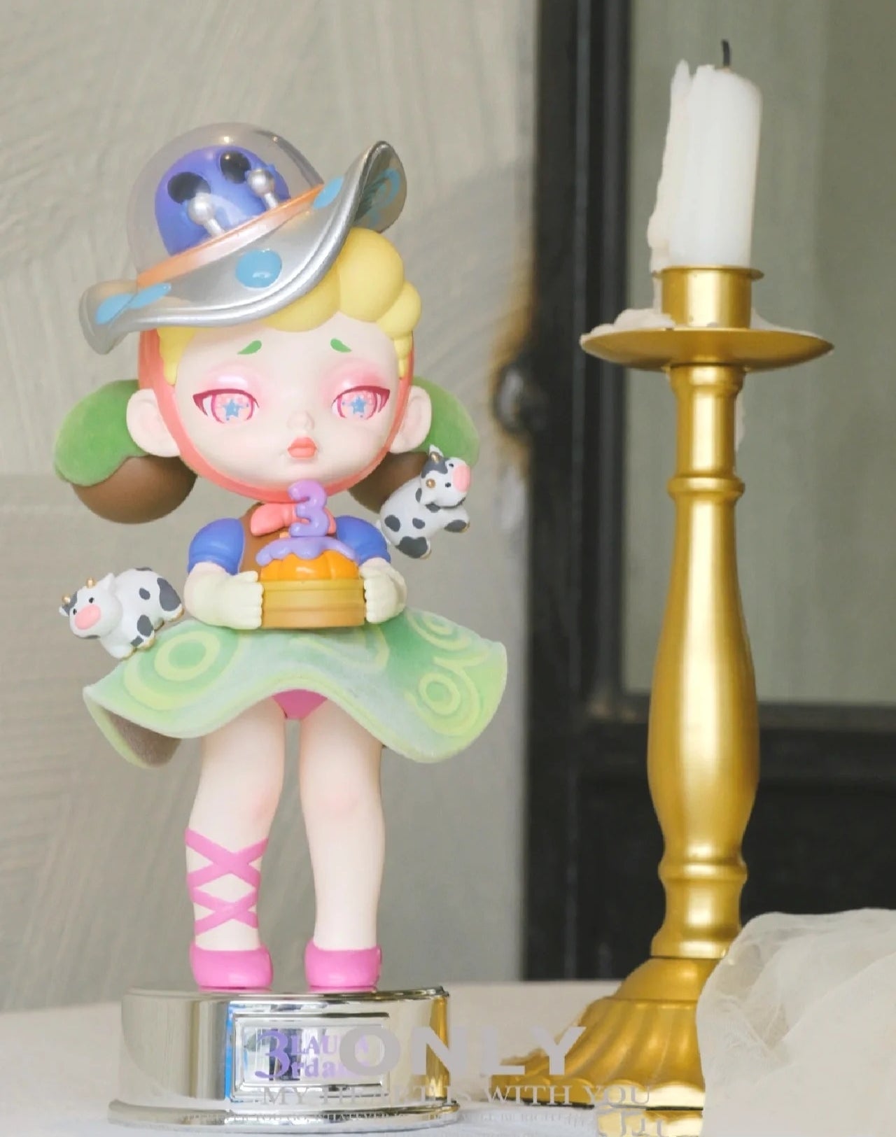TOYCITY LAURA Figure, 150% 200% 400% Limited - Image 2