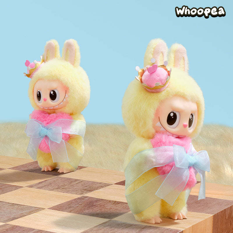 The Monsters Labubu Let's Checkmate Series The Queen Vinyl Plush Hanging Card - Image 3