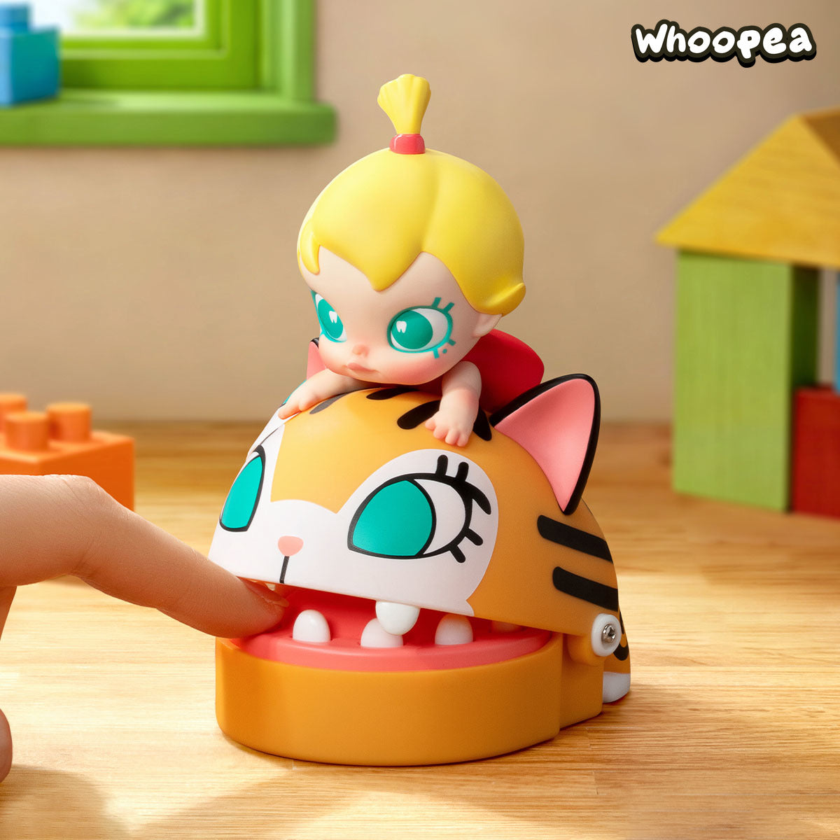 POP MART Baby Molly and Baby Tabby Pulling a Prank Figure - Image 2