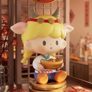 zZoton New Year In Apple Village Series Figures, Blind Box