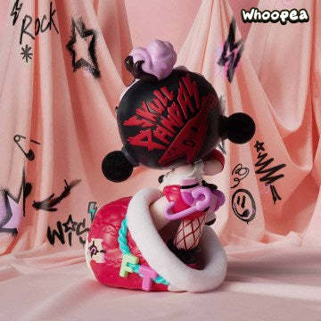 SKULLPANDA The Stocking Surprise Figure - Image 5
