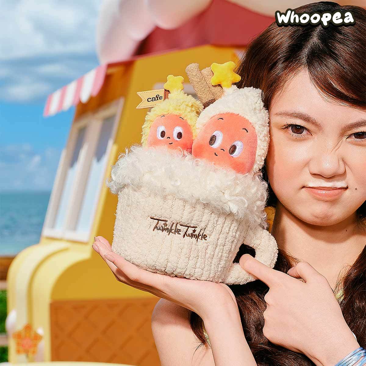POP MART Twinkle Twinkle MOON GELATO Series-Affogato Crossbody Bag - Image 2